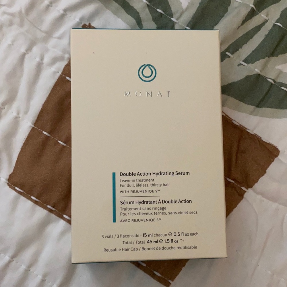 Monat Double Action Hydrating Serum